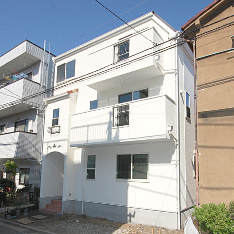 ネコちゃん思いの自然素材住宅