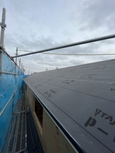 屋根の防水シート張り